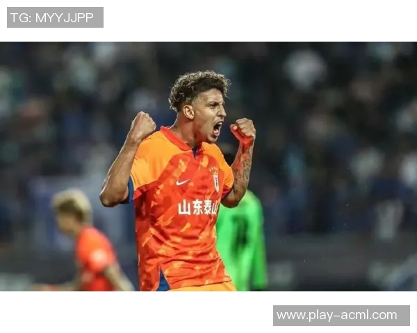 克雷桑荣获2025中超最佳球员称号感谢Sofascore的认可与支持